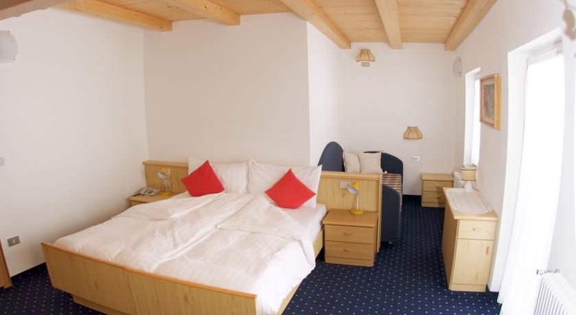 Imagen de la habitación del Hotel Sassleng. Foto 3