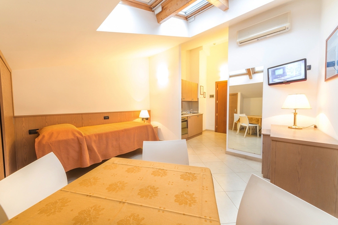 Imagen de los interiores del Hotel Sasso Residence. Foto 16