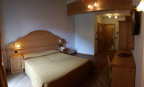 Imagen de la habitación del Hotel Sasso Rosso. Foto 5