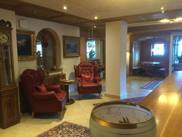Imagen de los interiores del Hotel Sassongher. Foto 16