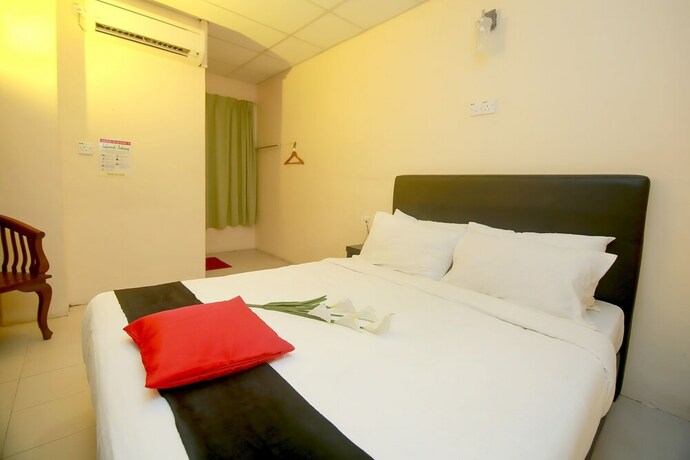 Imagen de la habitación del Hotel Sastria Hotel. Foto 28