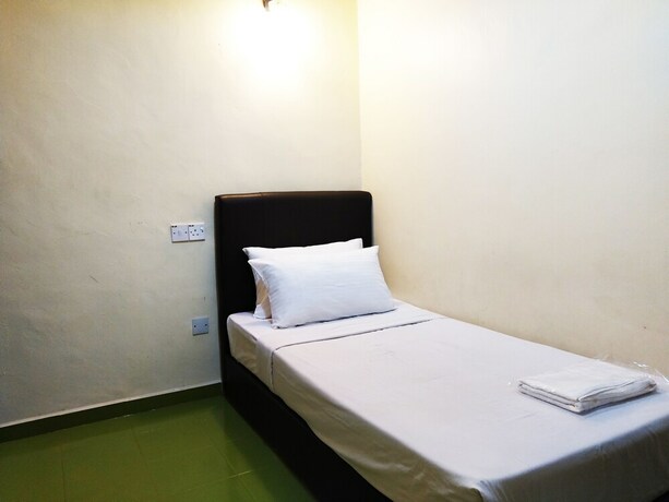 Imagen de la habitación del Hotel Sastria Hotel. Foto 30