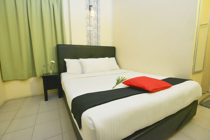 Imagen de la habitación del Hotel Sastria Hotel. Foto 31