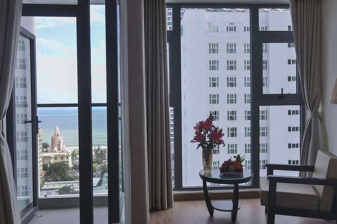 Imagen de la habitación del Hotel Sata. Foto 13