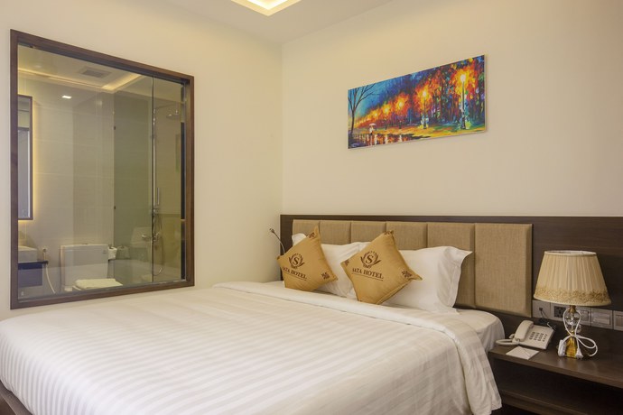 Imagen de la habitación del Hotel Sata. Foto 15