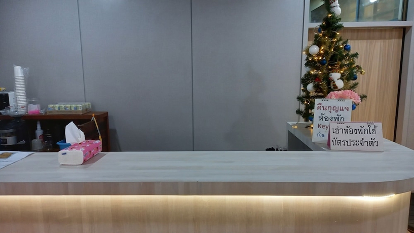 Imagen de los interiores del Hotel Sataya Apartment. Foto 16
