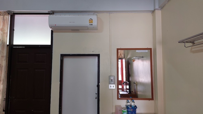 Imagen de la habitación del Hotel Sataya Apartment. Foto 12