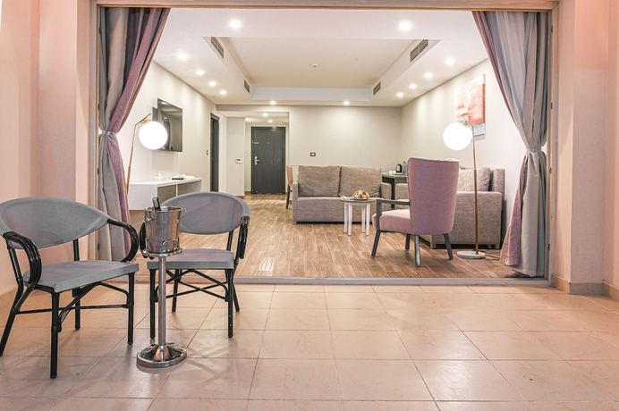 Imagen de la habitación del Hotel Sataya Resort Marsa Alam. Foto 16