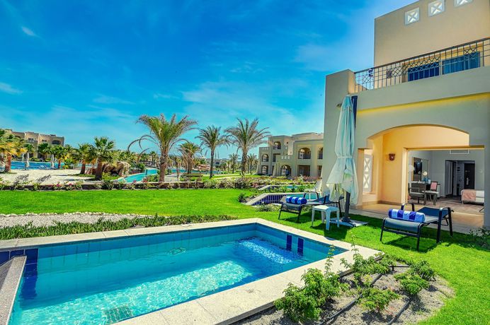 Imagen de la habitación del Hotel Sataya Resort Marsa Alam. Foto 18