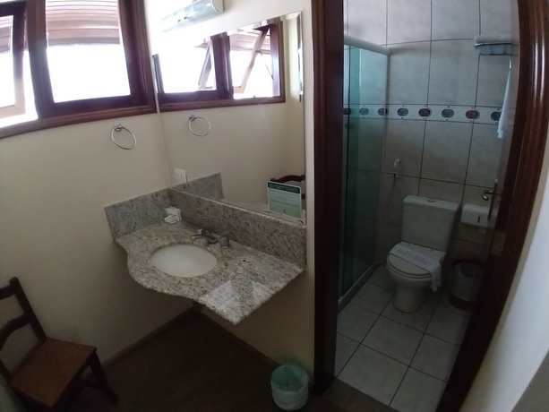Imagen de la habitación del Hotel Sat&eacute;lite Campos Do Jord&atilde;o. Foto 16