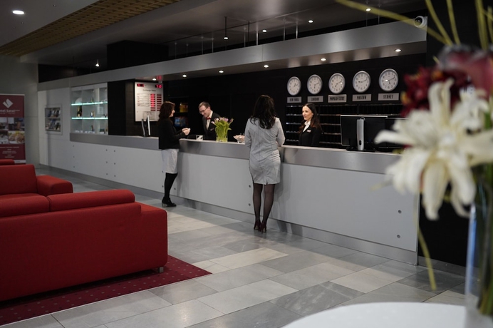 Imagen de los interiores del Hotel Satel. Foto 19