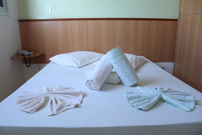 Imagen de la habitación del Hotel Satelite Itanhaem. Foto 5