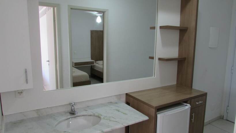 Imagen de la habitación del Hotel Satelite Itanhaem. Foto 9