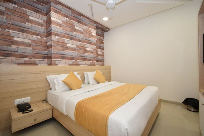 Imagen de la habitación del Hotel Satellite Inn, Ahmedabad. Foto 20