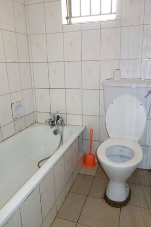 Imagen de la habitación del Hotel Satellite, Kampala. Foto 7