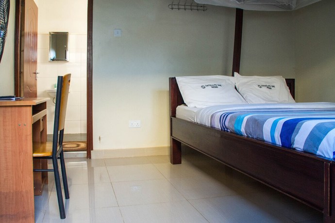 Imagen de la habitación del Hotel Satellite One. Foto 10