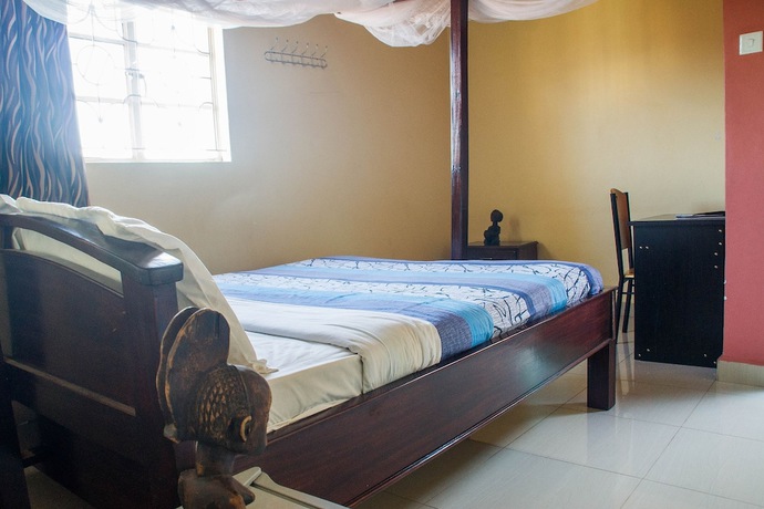 Imagen de la habitación del Hotel Satellite One. Foto 17