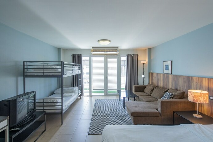 Imagen de la habitación del Hotel Sathorn Terrace Apartment. Foto 24
