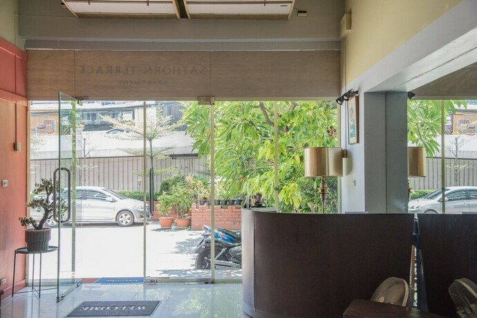 Imagen de los interiores del Hotel Sathorn Terrace Apartment. Foto 36