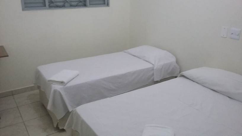 Imagen de la habitación del Hotel S&atilde;o Caetano. Foto 10