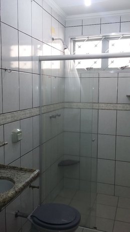 Imagen de la habitación del Hotel S&atilde;o Caetano. Foto 14