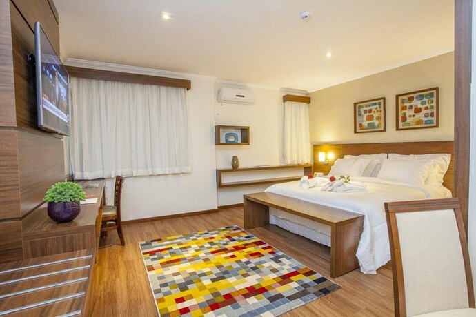 Imagen general del Hotel S&atilde;o Carlos Marklin Su&iacute;tes. Foto 7