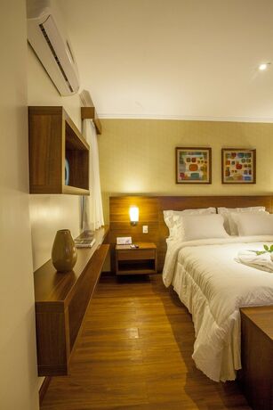 Imagen general del Hotel S&atilde;o Carlos Marklin Su&iacute;tes. Foto 12