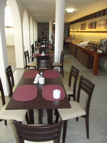 Imagen del bar/restaurante del Hotel S&atilde;o Domingos. Foto 3