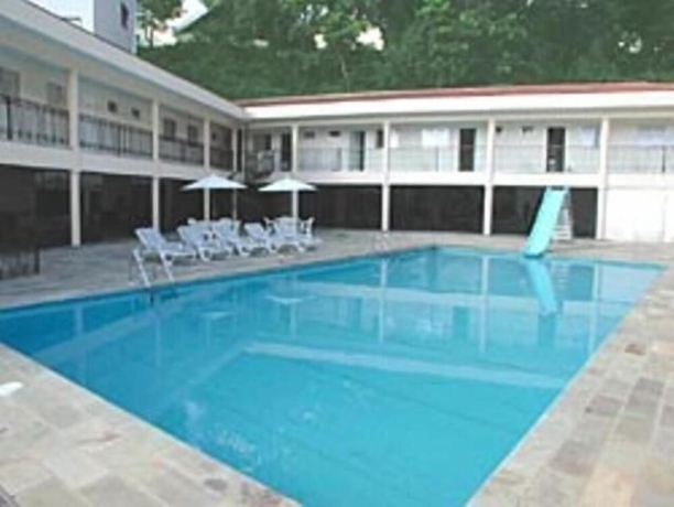 Imagen de la piscina del Hotel S&atilde;o Luiz, &Aacute;guas de Lind&oacute;ia. Foto 18
