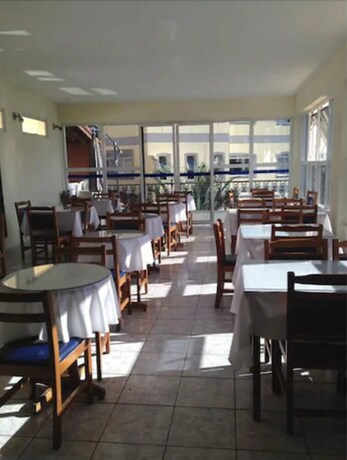 Imagen del bar/restaurante del Hotel S&atilde;o Roque Park. Foto 8