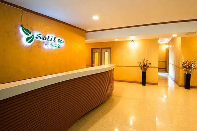 Imagen de los interiores del Hotel Satit Grand View. Foto 16