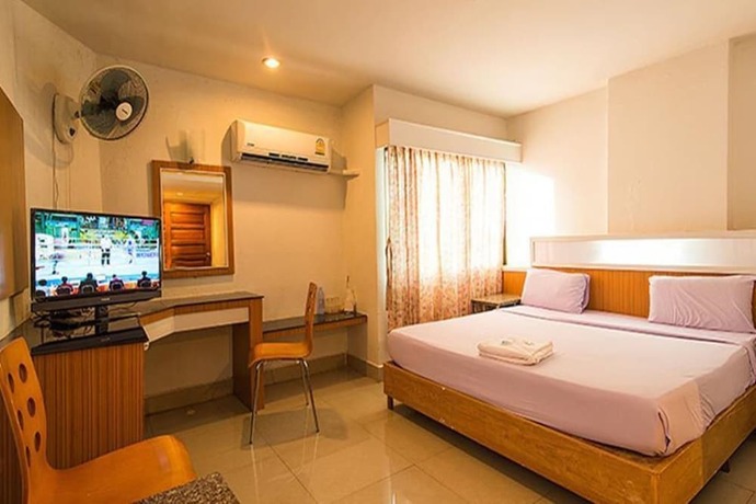 Imagen de la habitación del Hotel Satit Hotel. Foto 2