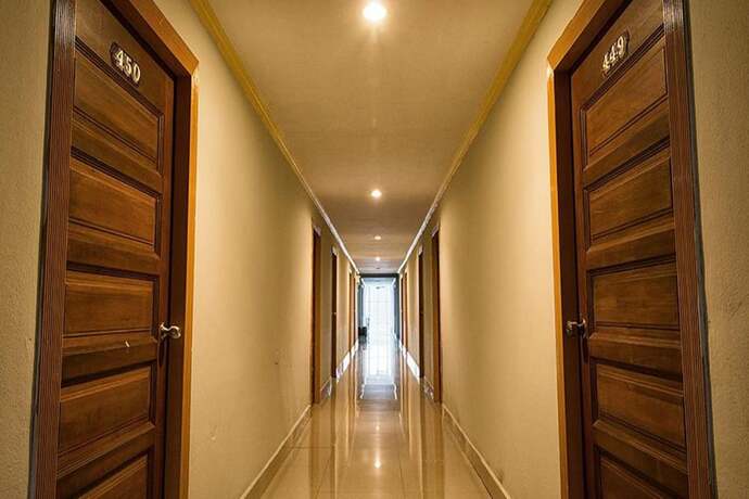 Imagen de los interiores del Hotel Satit Hotel. Foto 6