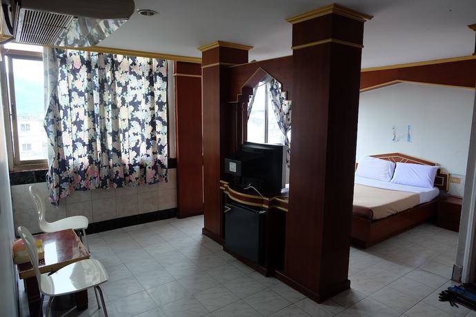 Imagen de la habitación del Hotel Satit Padang. Foto 6