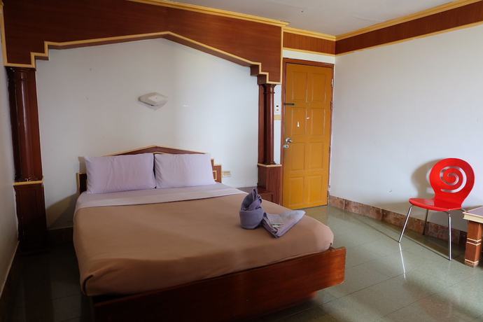 Imagen de la habitación del Hotel Satit Padang. Foto 14