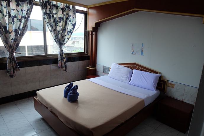 Imagen de la habitación del Hotel Satit Padang. Foto 15