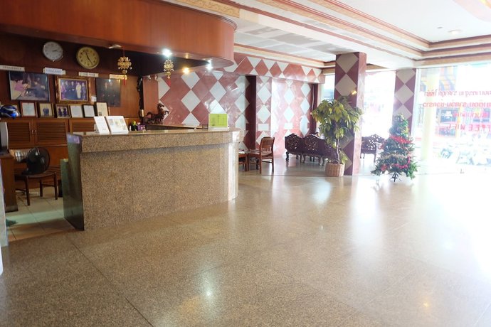 Imagen de los interiores del Hotel Satit Padang. Foto 20