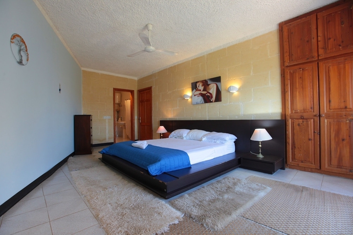 Imagen de la habitación del Hotel Satori Gozo Centre. Foto 6