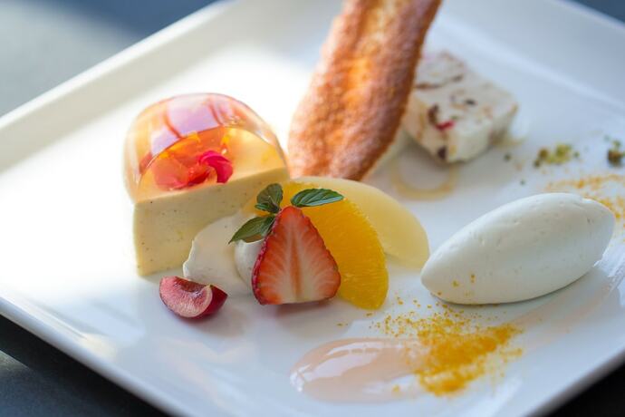 Imagen del bar/restaurante del Hotel Satoyama Auberge and Hot Spring Wellness Spa Sakuragaike Kuagarden. Foto 21