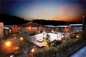 Imagen de los exteriores del Hotel Satoyama No Kyujitsu Kyoto Keburikawa. Foto 4