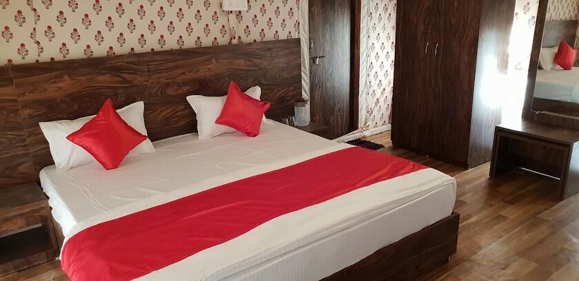 Imagen general del Hotel Satpura Adventure Resort and Camping. Foto 7