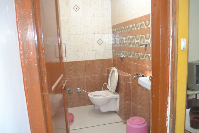 Imagen de la habitación del Hotel Satpura Safari. Foto 8