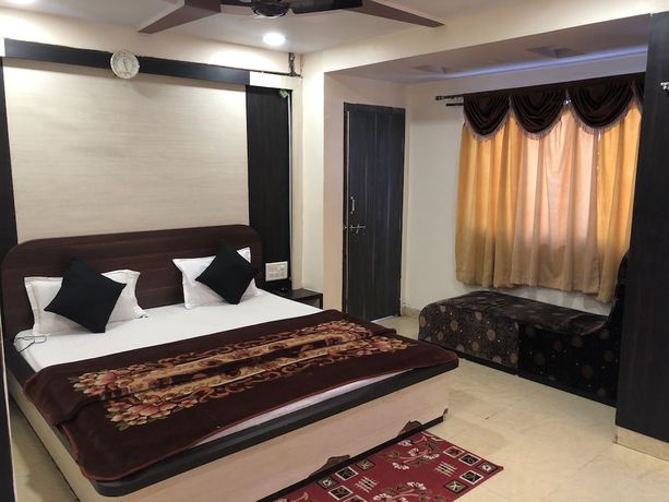 Imagen de la habitación del Hotel Satpura Safari. Foto 10