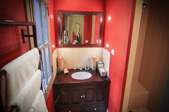 Imagen de la habitación del Hotel Satri House. Foto 10