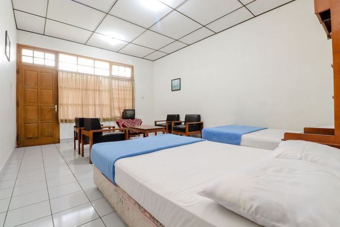 Imagen de la habitación del Hotel Satriafi Hotel. Foto 2