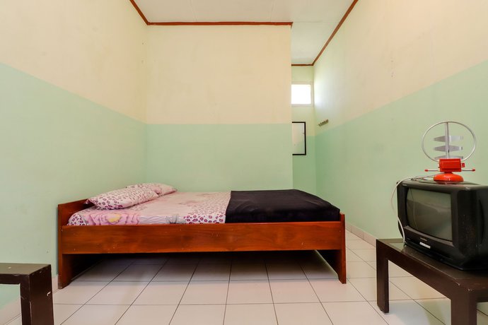 Imagen de la habitación del Hotel Satriafi Hotel. Foto 7
