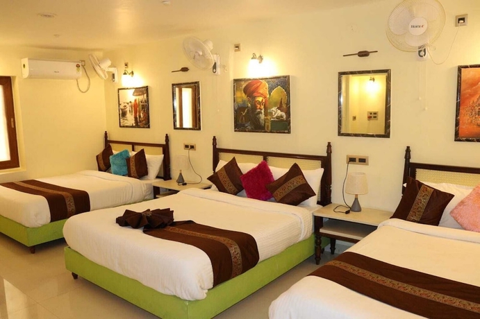 Imagen de la habitación del Hotel Satshree Kothi. Foto 3