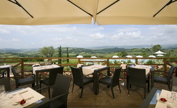 Imagen del bar/restaurante del Hotel Saturnia Tuscany. Foto 3