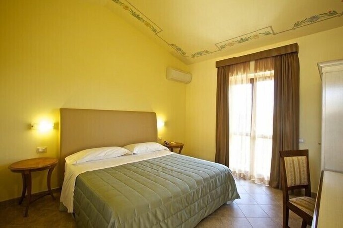 Imagen de la habitación del Hotel Saturno Fontepura. Foto 3