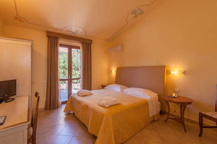 Imagen de la habitación del Hotel Saturno Fontepura. Foto 4